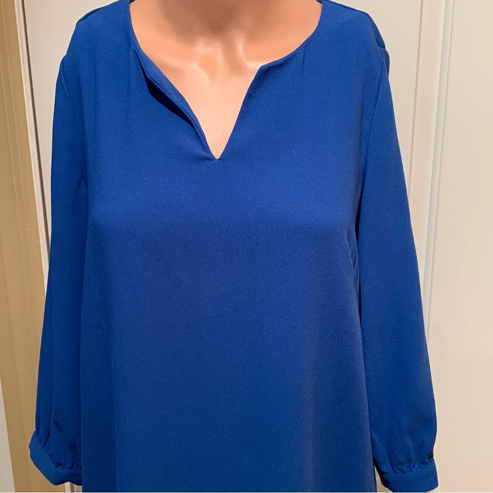 Dalia. Royal blue shift dress.‎ Midi. 3/4 sleeves. V-neck. Small split in…